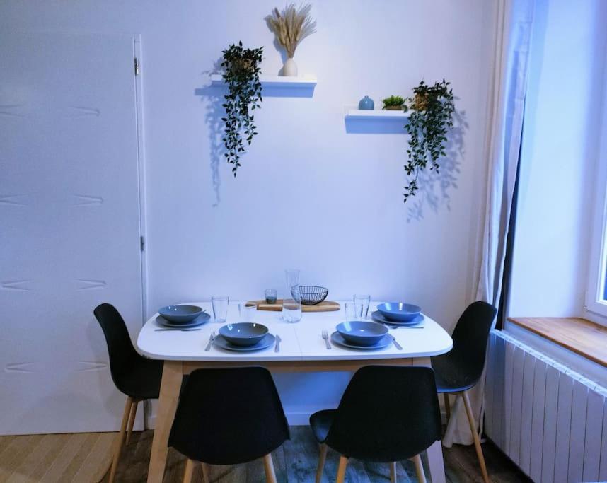 Logement Proche Hypercentre Caen Exterior photo