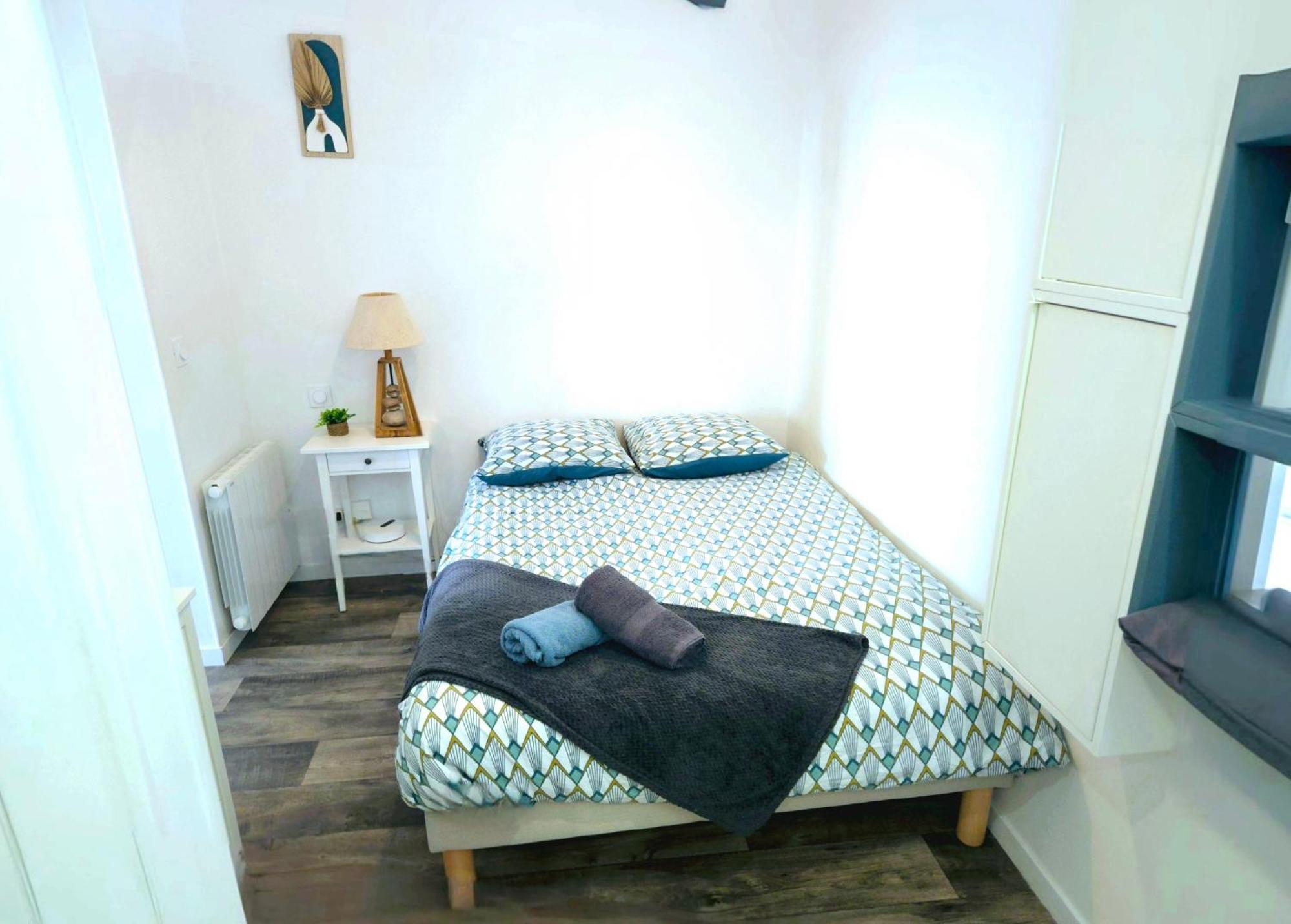 Logement Proche Hypercentre Caen Exterior photo